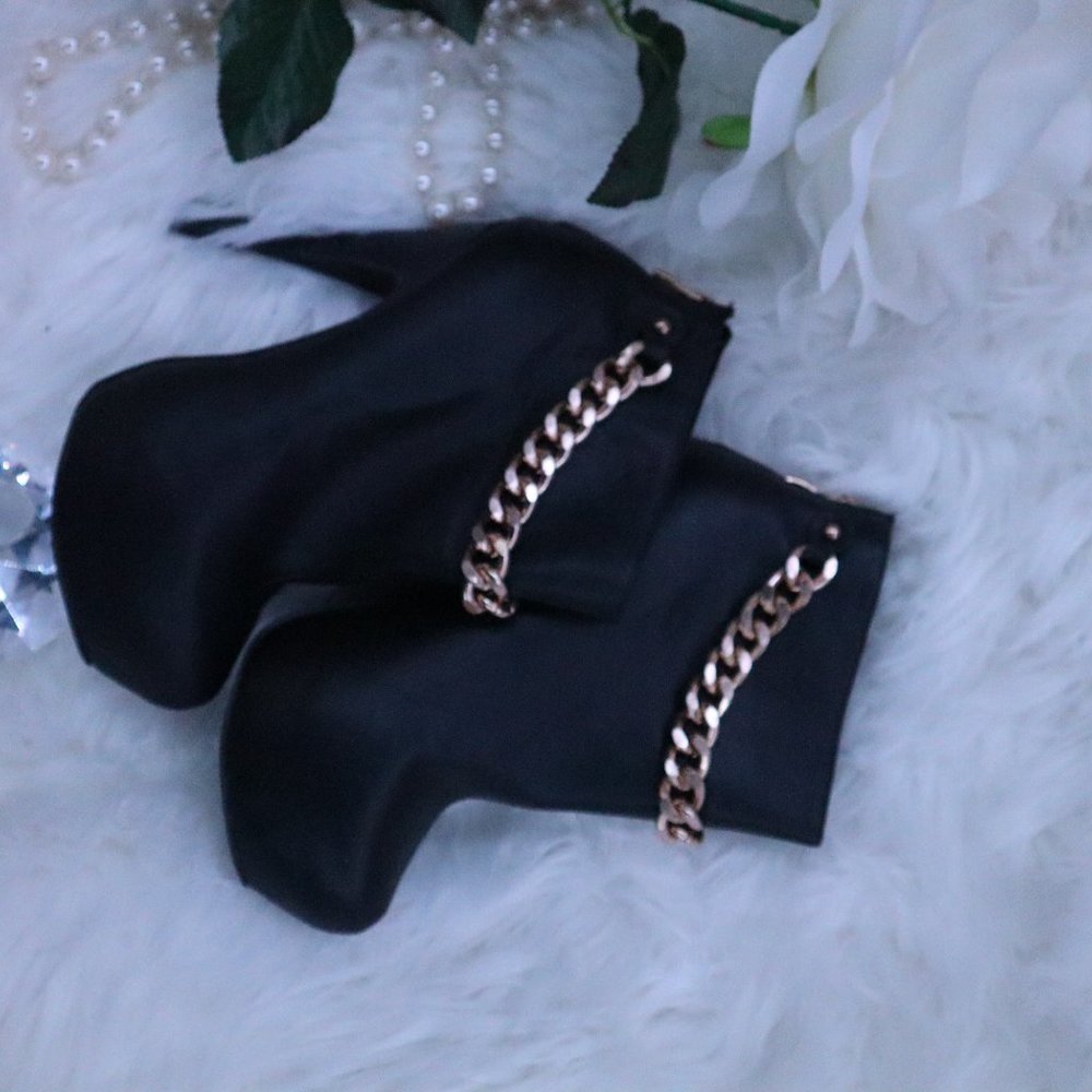 BOOTIES - Picture 2 of 2